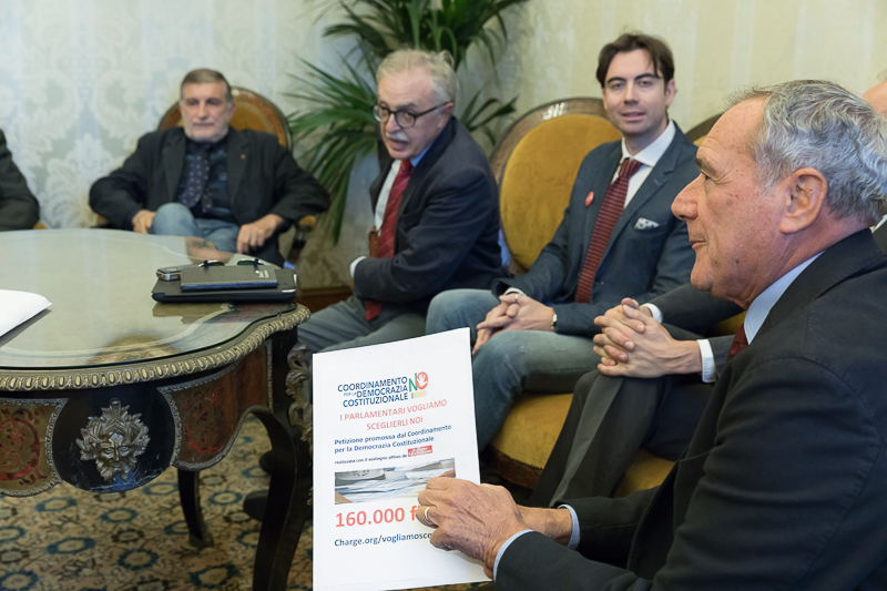 Il Presidente del Senato, Pietro Grasso, incontra una delegazione del Coordinamento per la Democrazia Costituzionale.
